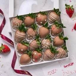 Клубника в шоколаде 16 шт