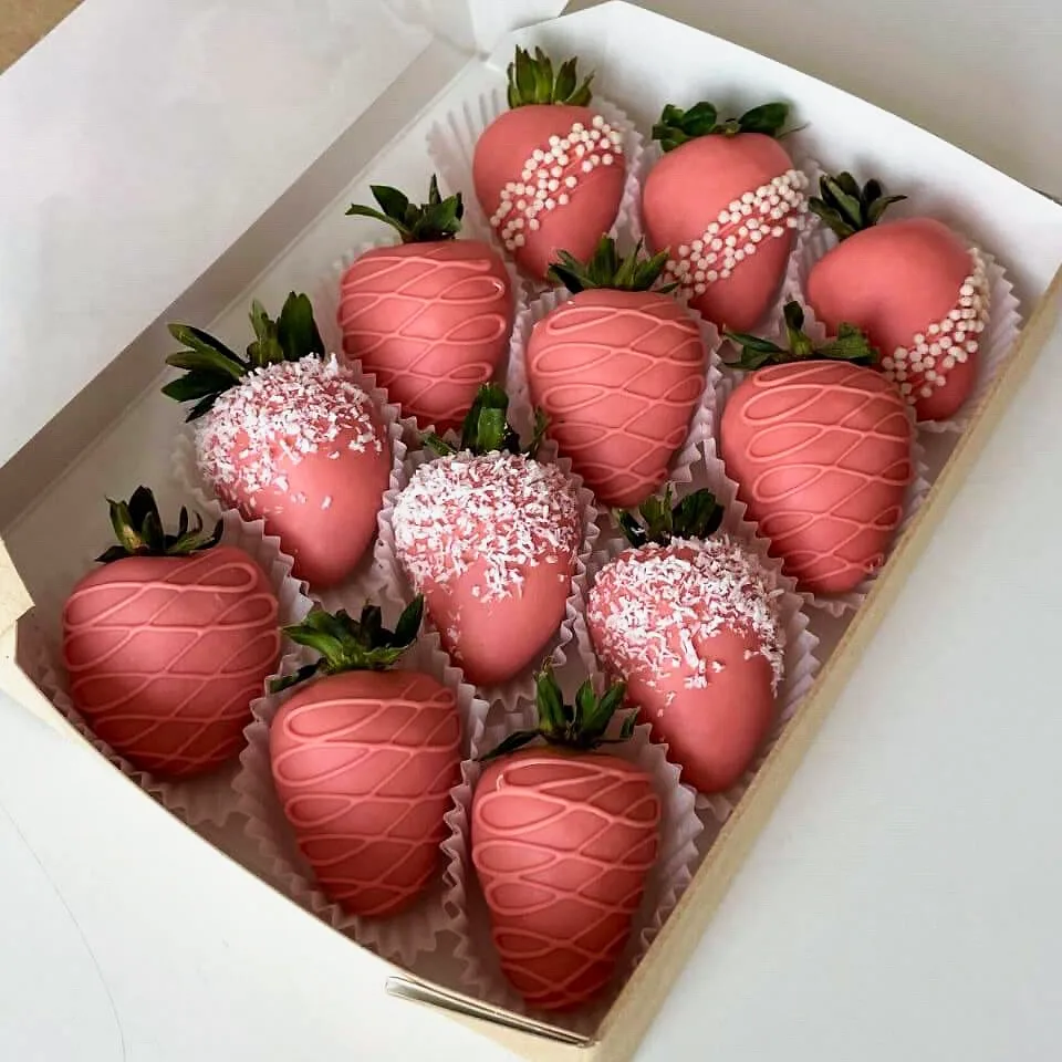 Клубника в шоколаде 12 шт